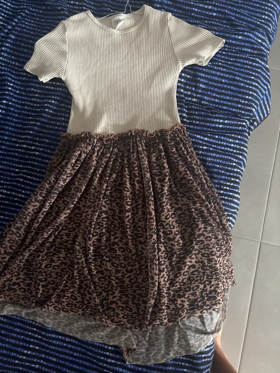 Robe H&M léopard Zara