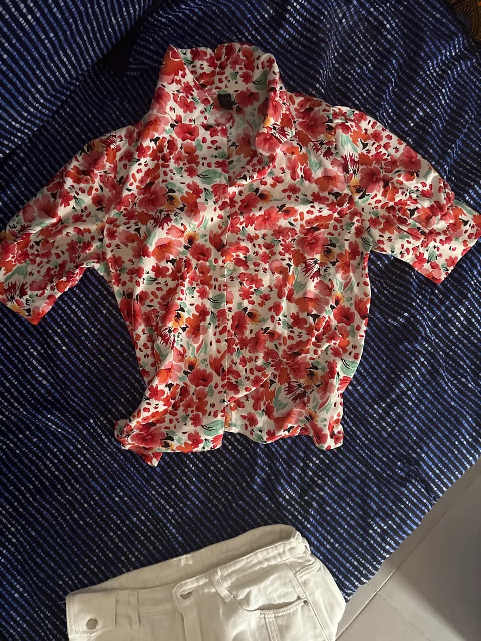 Chemise