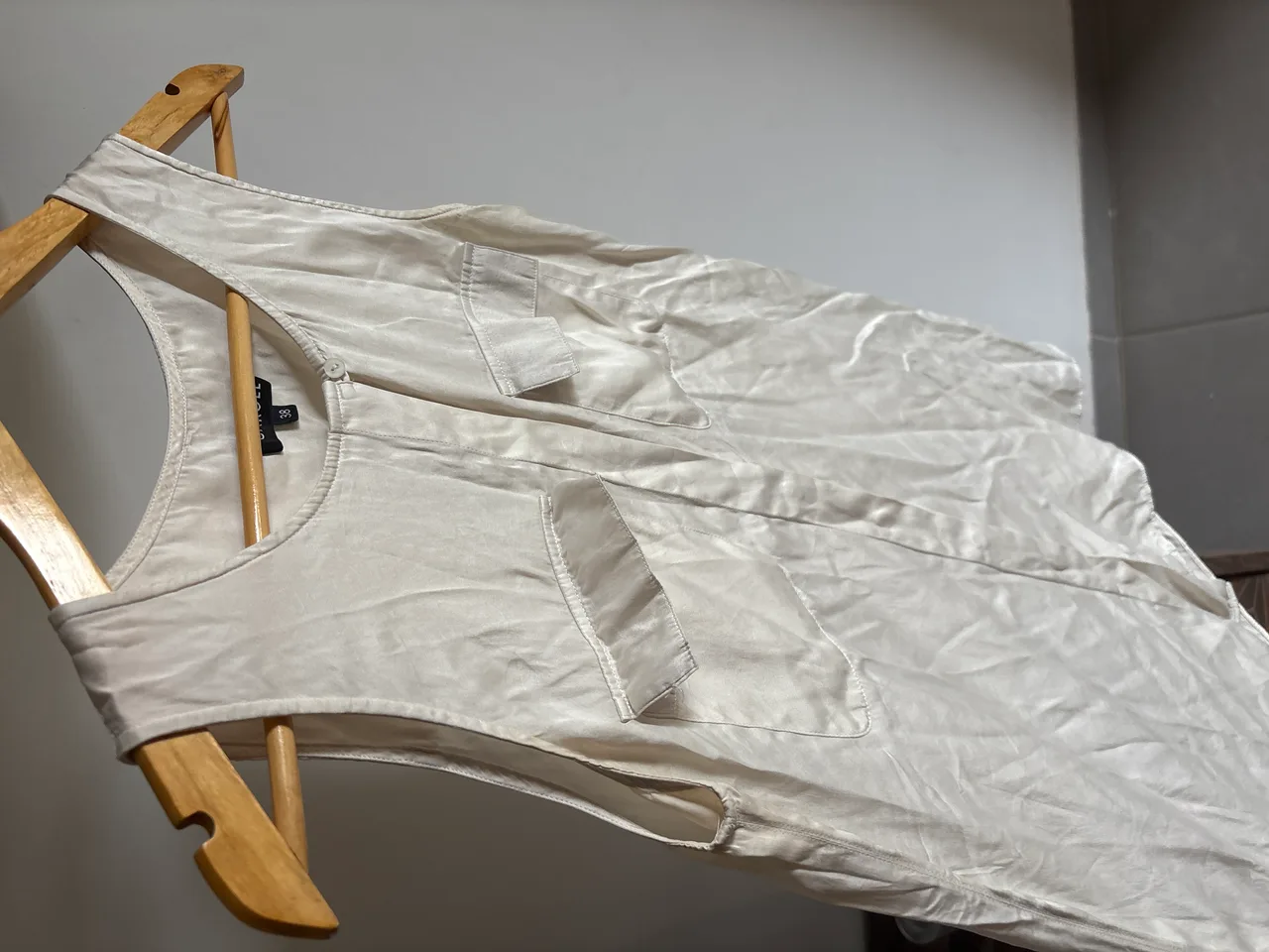Chemise sans manches