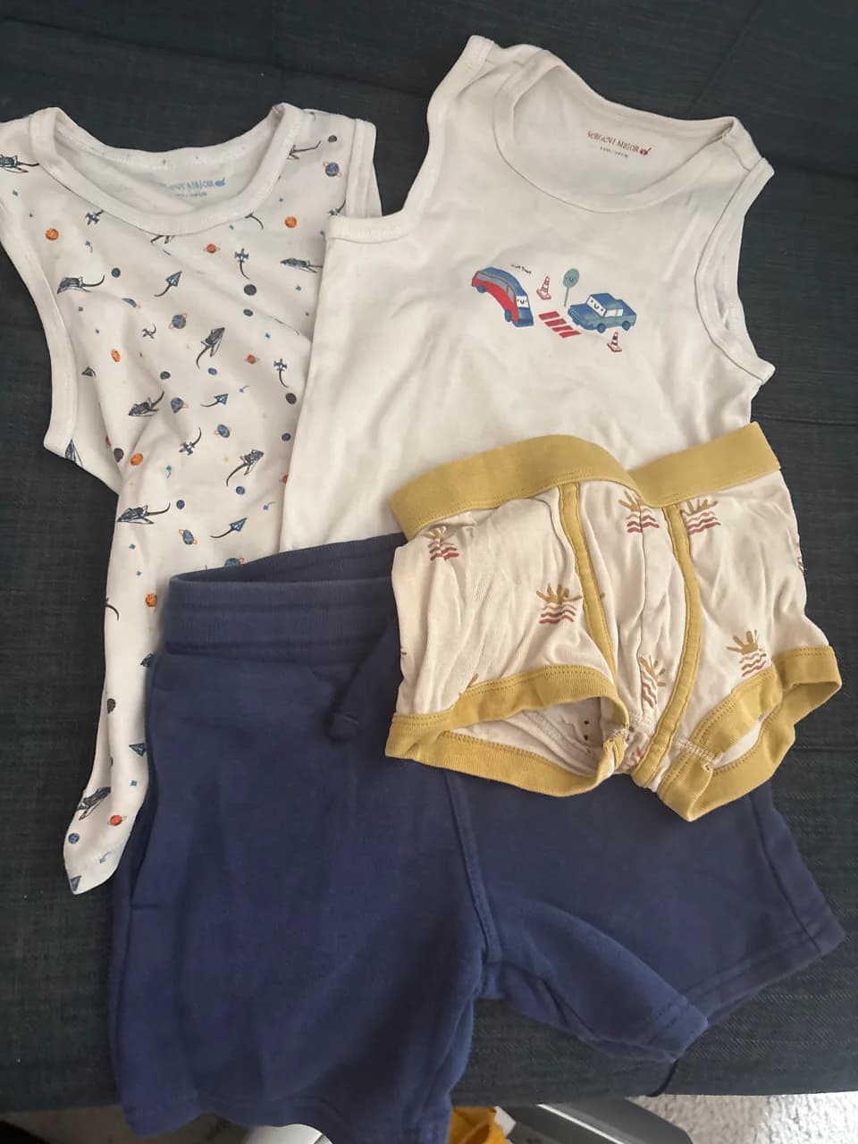 Ensemble short débardeur